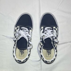 Vans Kids Sneakers with Black and White Checkered Design